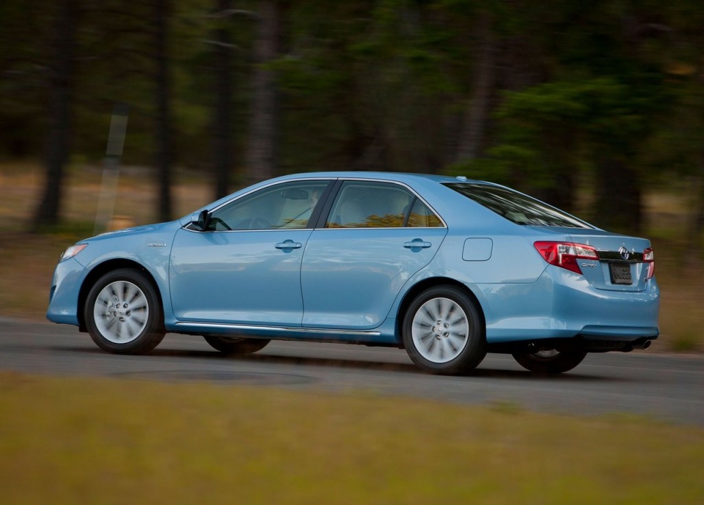 2013 Hybrid Toyota Camry