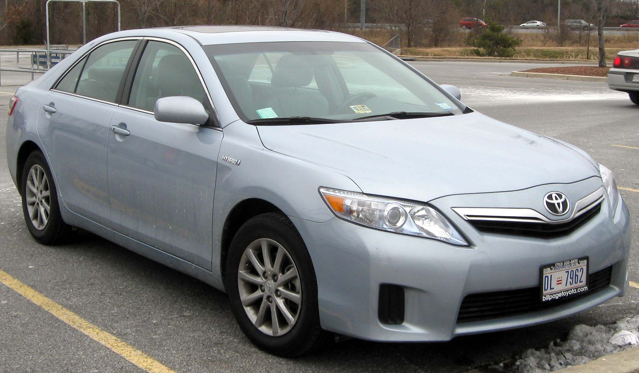 Hybrid Toyota Camry 2010