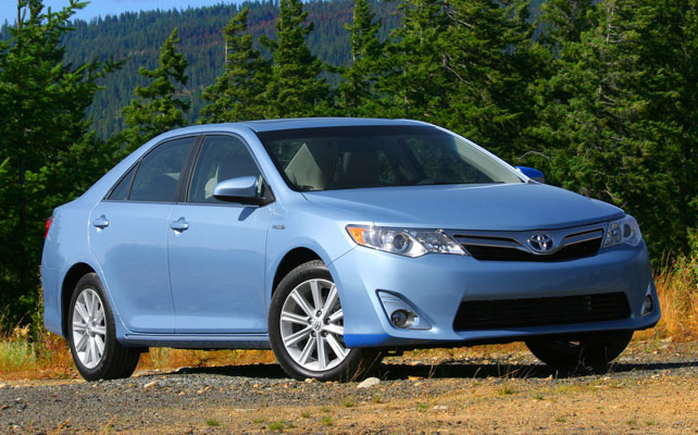 Hybrid Toyota Camry Price