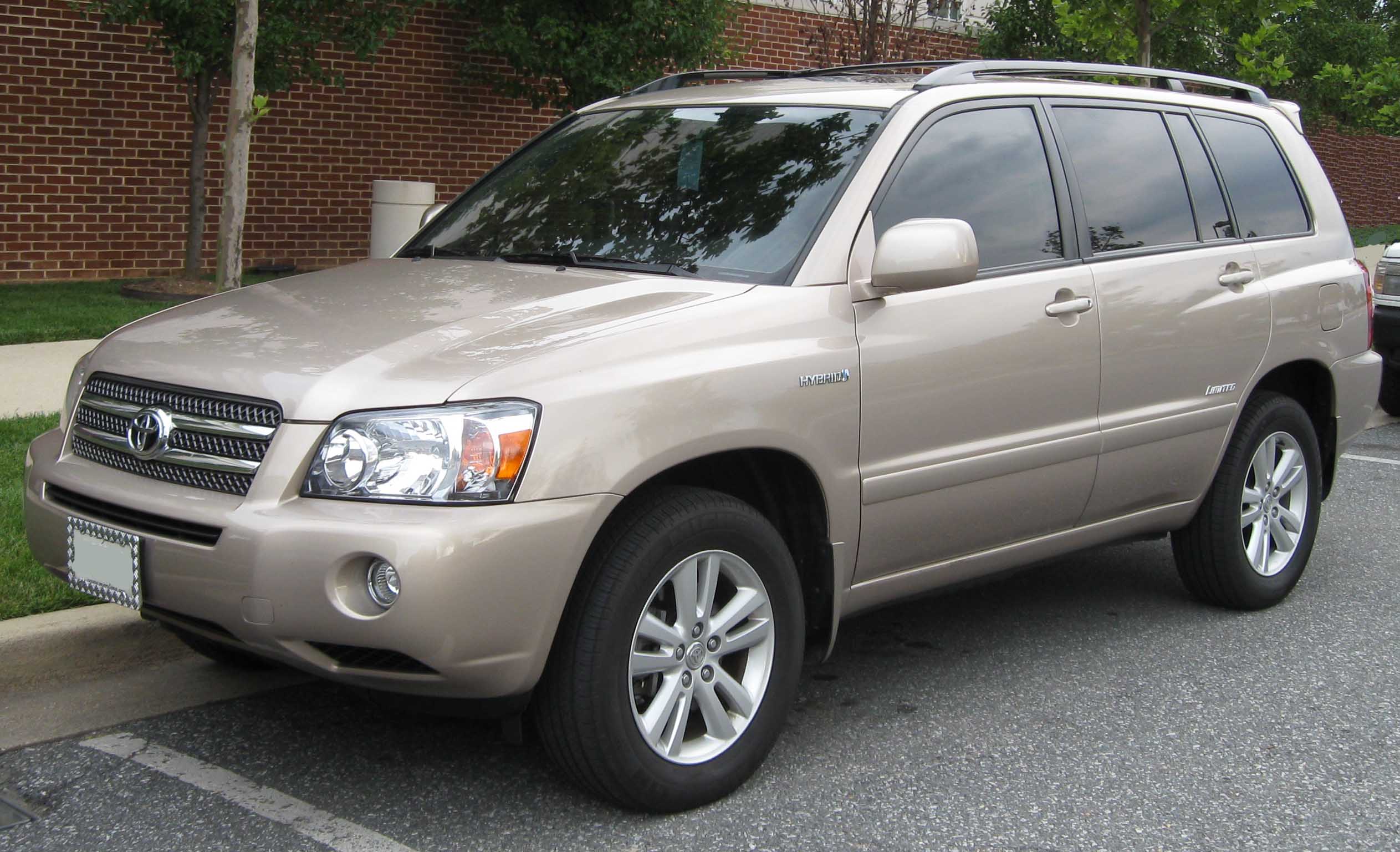 Hybrid Toyota Highlander