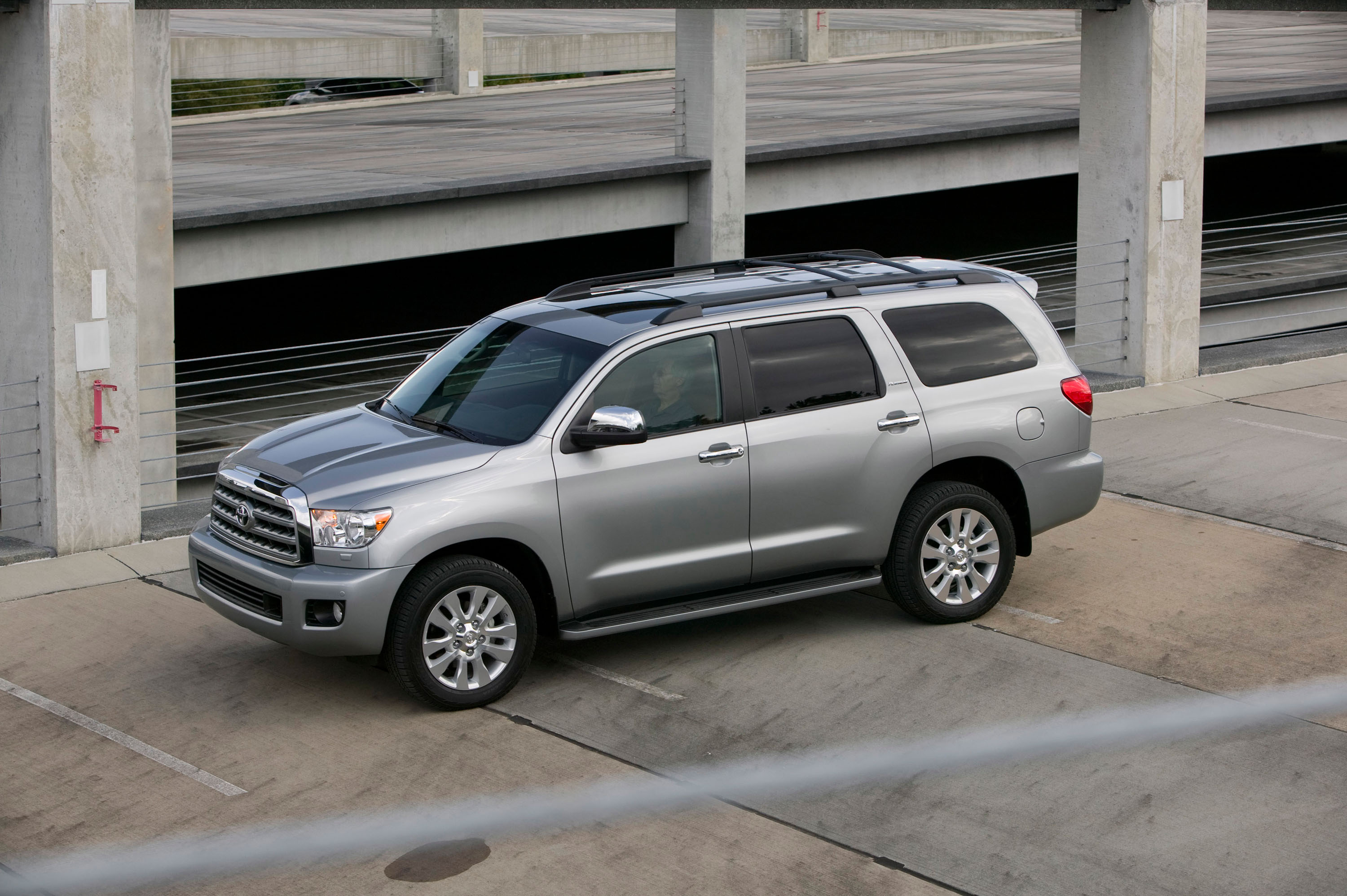 Hybrid Toyota Sequoia