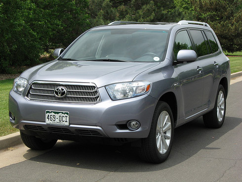 Hybrid Toyota Sequoia