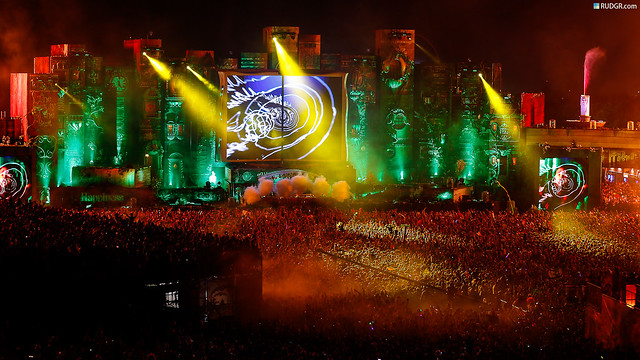 Tomorrowland Wallpaper 2012